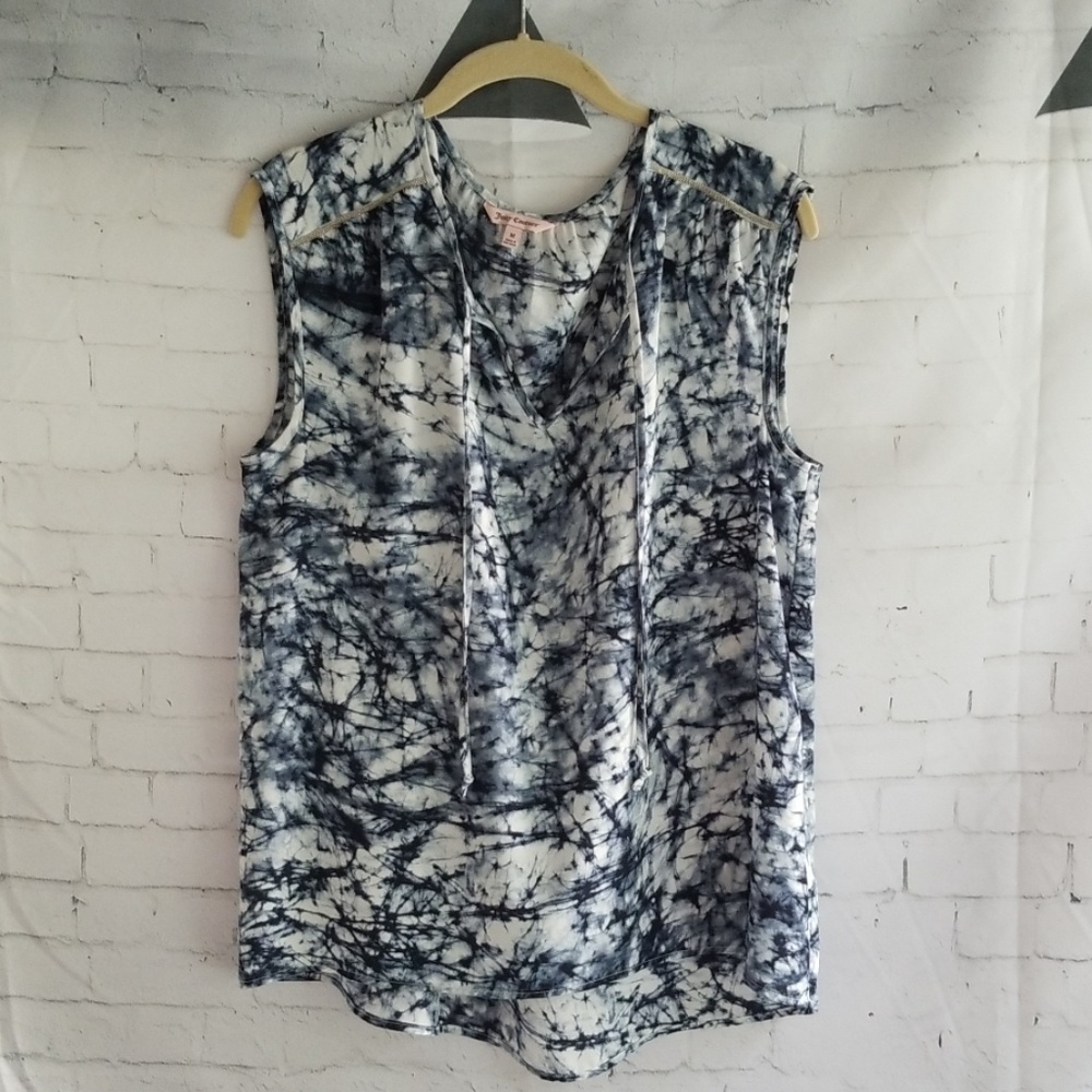 Juicy Couture Sleeveless Blouse